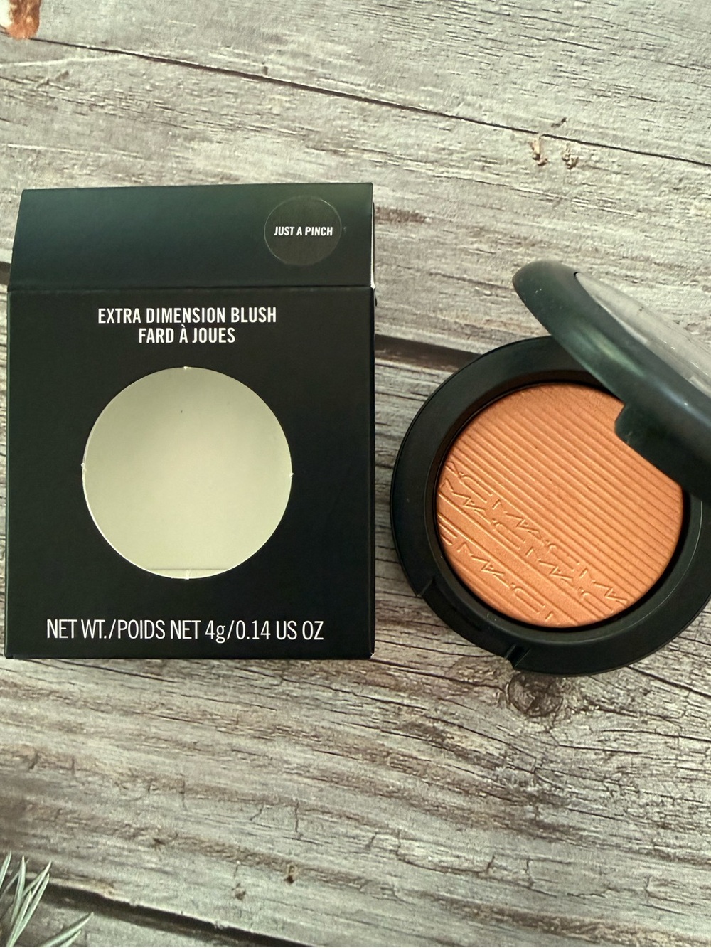 Mac Extra Dimension Blush JUST A PINCH - Full Size 4 g / 0.14 Oz. New
